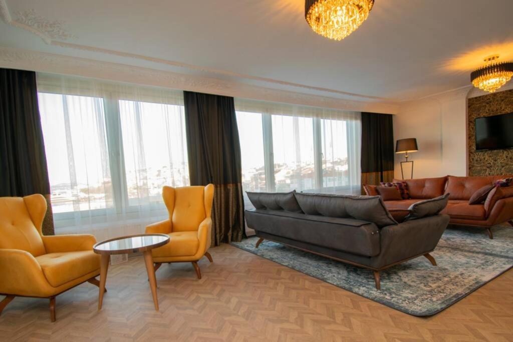 Charming Suite Bosphorus View อิสตันบูล ภายนอก รูปภาพ