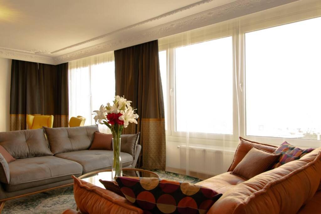 Charming Suite Bosphorus View อิสตันบูล ภายนอก รูปภาพ