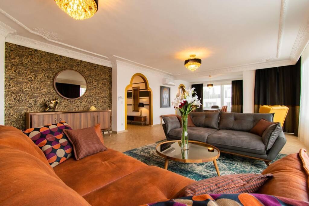 Charming Suite Bosphorus View อิสตันบูล ภายนอก รูปภาพ