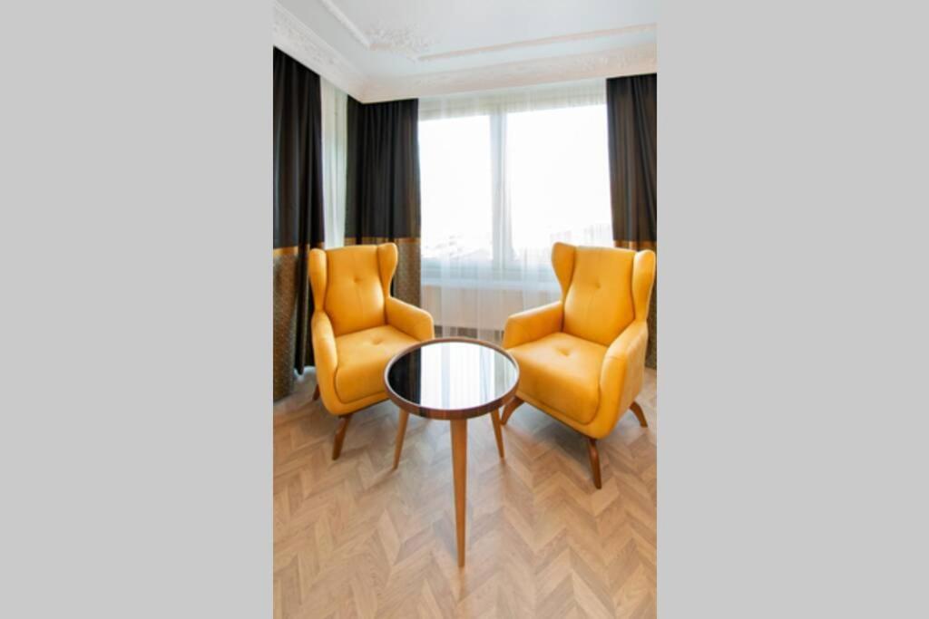 Charming Suite Bosphorus View อิสตันบูล ภายนอก รูปภาพ